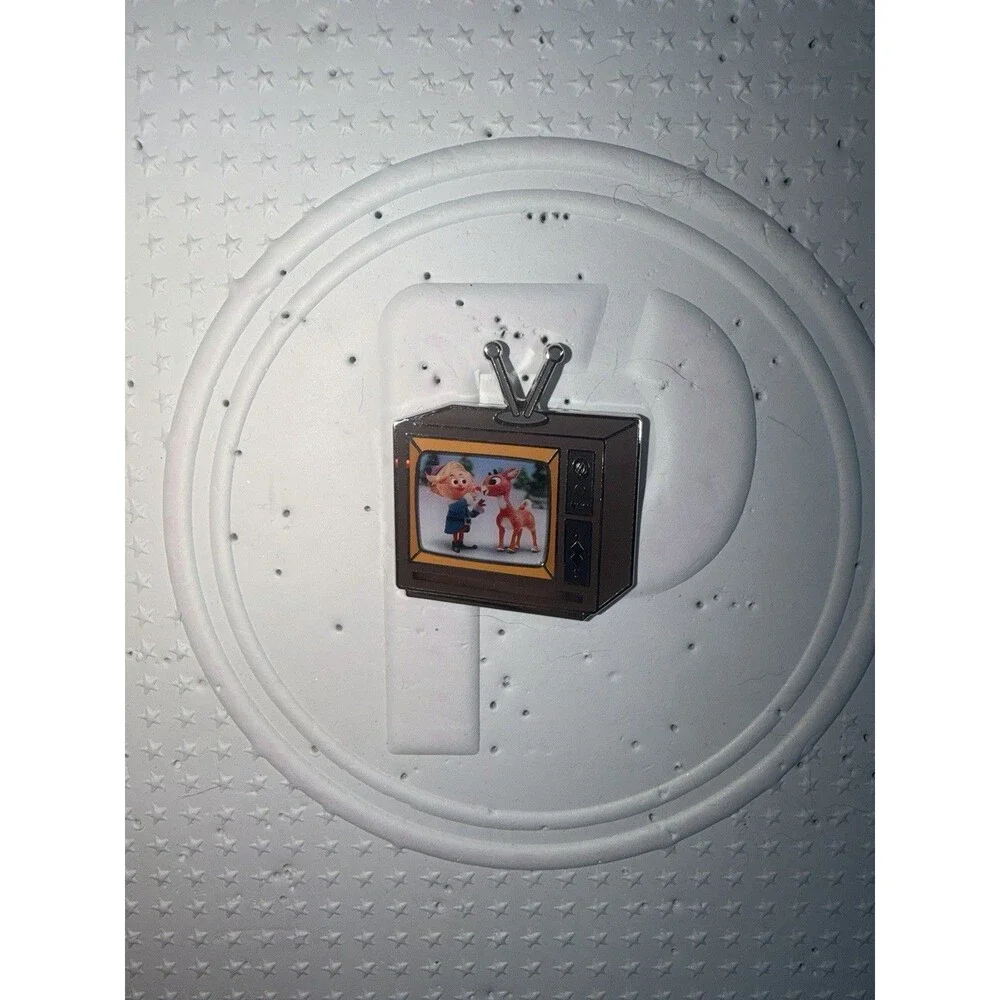 SeaWorld Trading Pin Rudolph and Hermey on TV Misfit Toys Lapel Pin